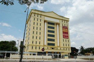 The yellow office building in question at USJ6