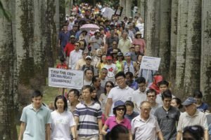 Nearly 500 TTDI residents showed up to protest the proposed development — Picture by Yusof Mat Isa