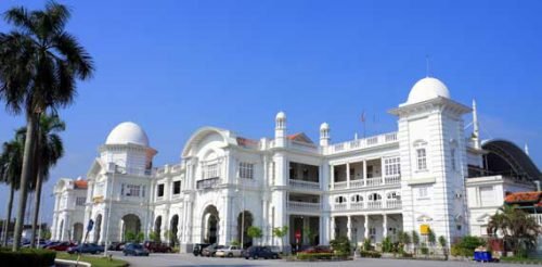 Ipoh Railway Station (Photo from Malaysia Expressbus)